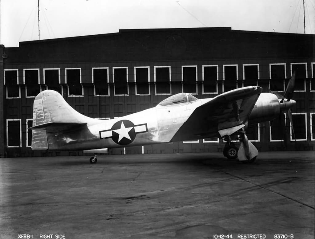 Боинг XF8B-1